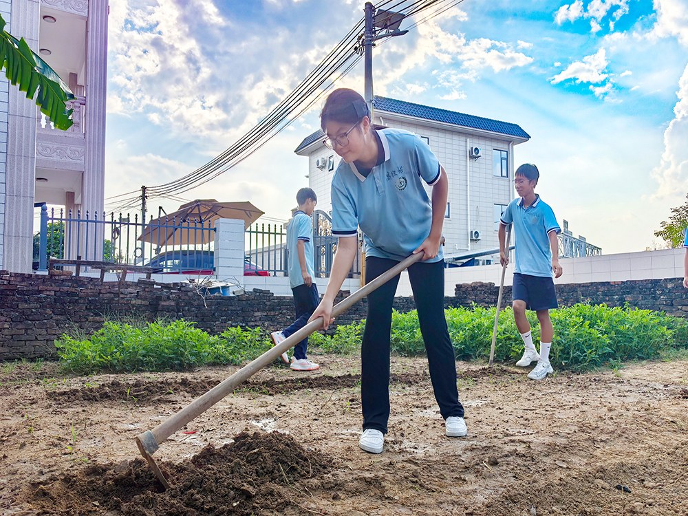 赣州正规专管不听话的孩子学校联系电话及择校指南